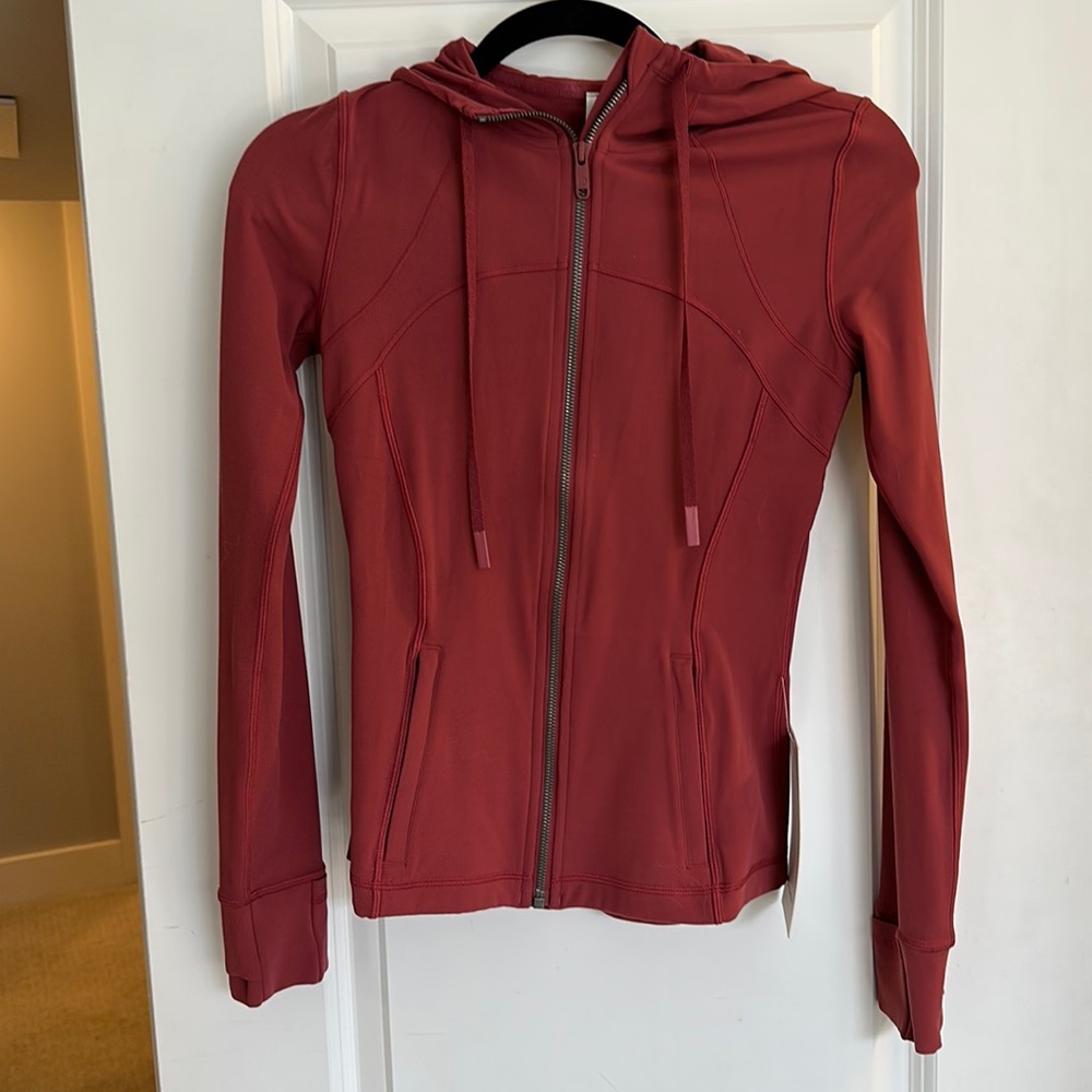 Lululemon Define hooded jacket nulu- size 4 NWT